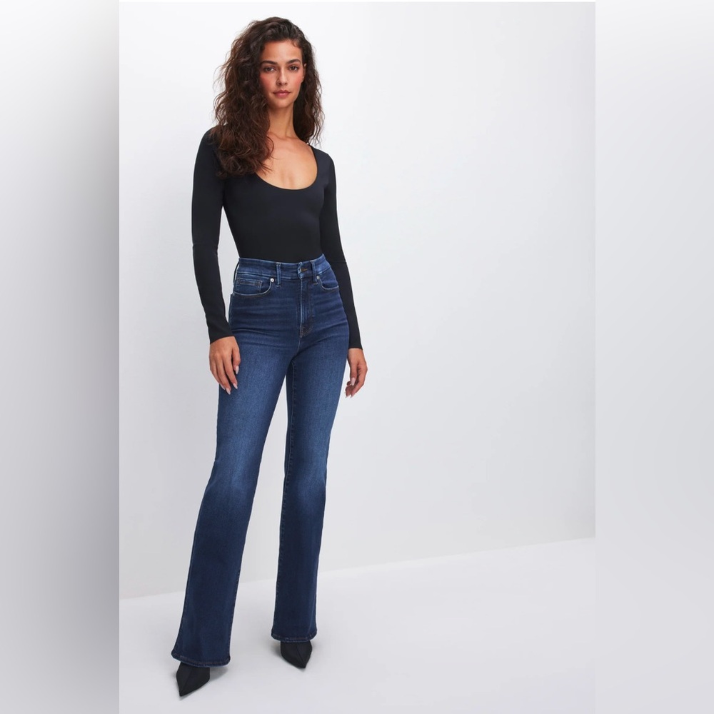 Good American ALWAYS FITS GOOD CLASSIC BOOTCUT JEANS Indigo446 Size 6-12